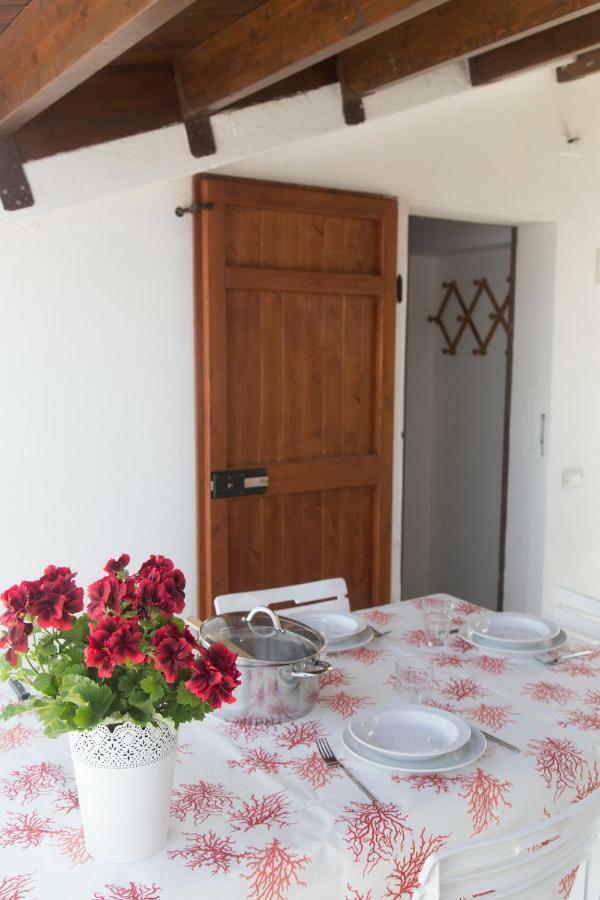 Ulivo Apartment Quartu Sant'Elena Ngoại thất bức ảnh