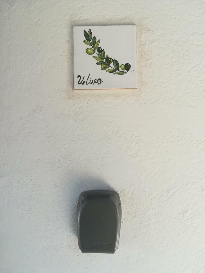 Ulivo Apartment Quartu Sant'Elena Ngoại thất bức ảnh